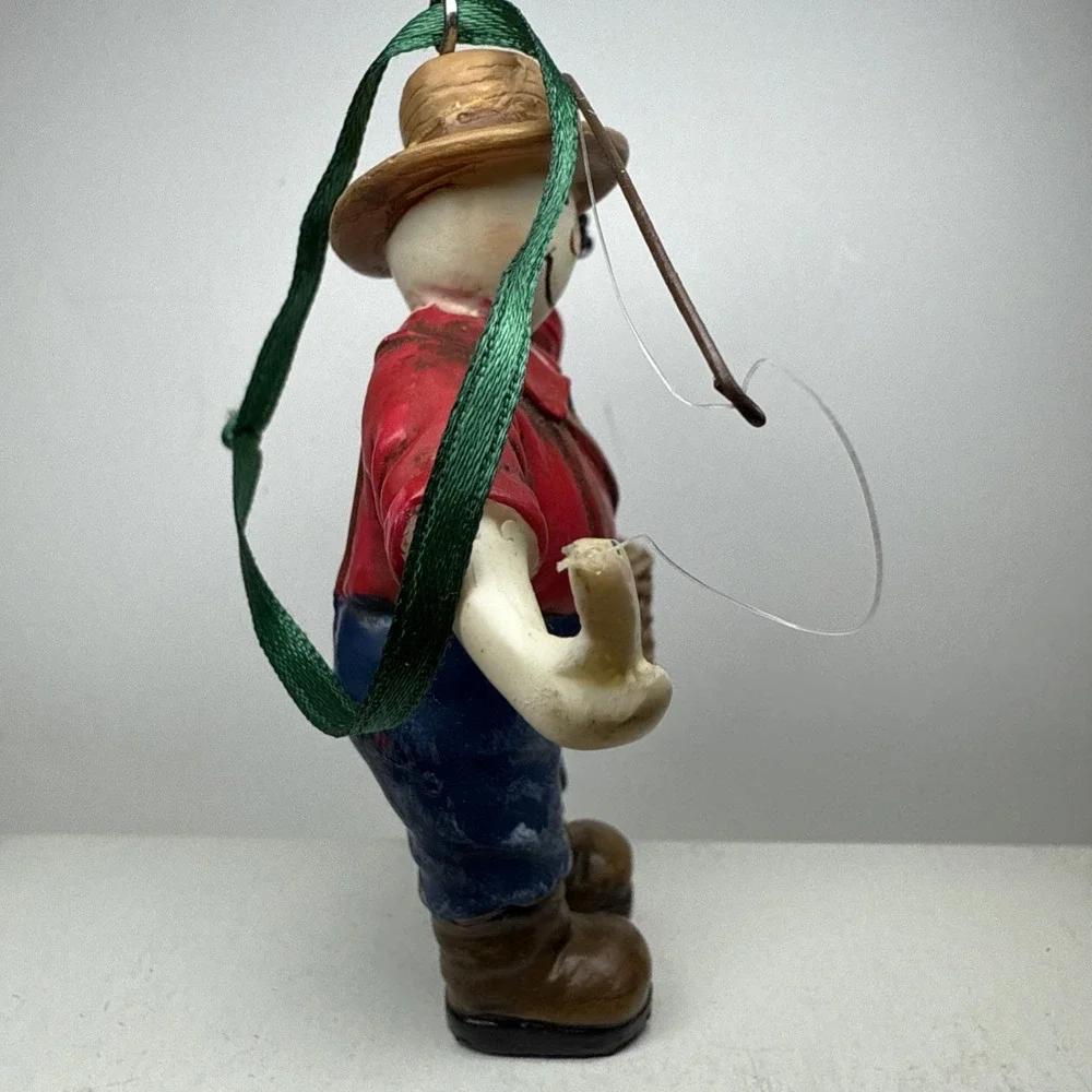 vintage‎ snowman figurines farmers Fishing . They are Christmas Collectables